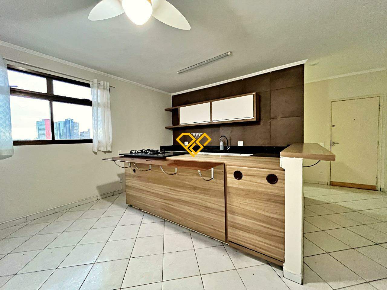 Apartamento Duplex para aluguel no Campo Grande: Cozinha