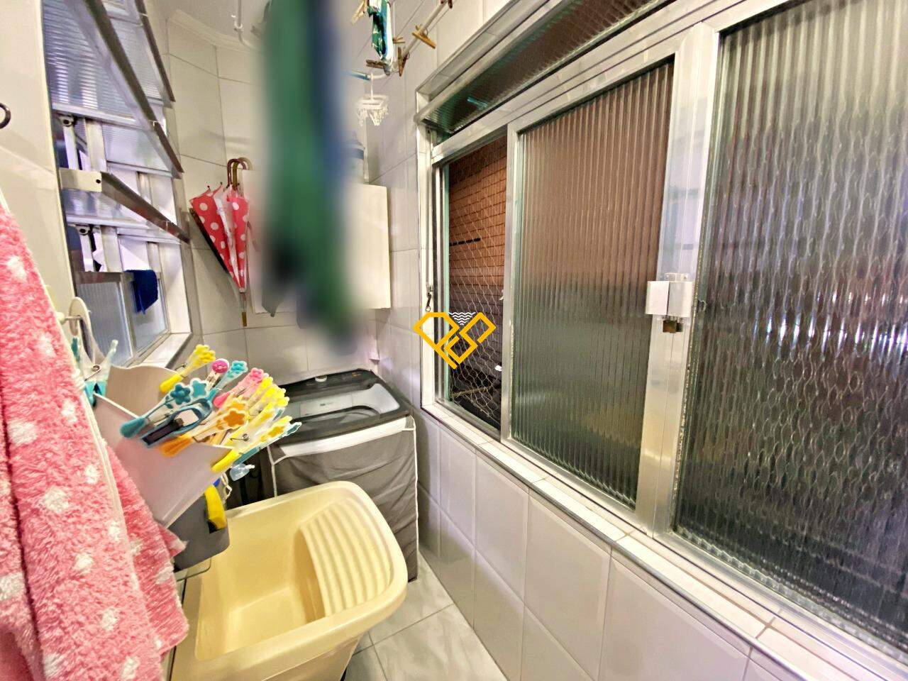Apartamento à venda no Ponta da Praia: Área de serviço