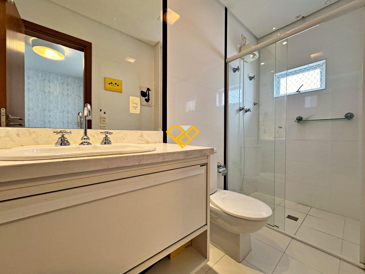 Cobertura à venda no Boqueirão: Wc suíte 4