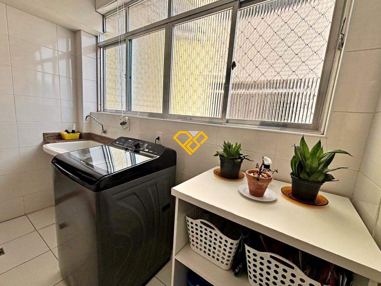 Apartamento à venda no Campo Grande: Área de serviço