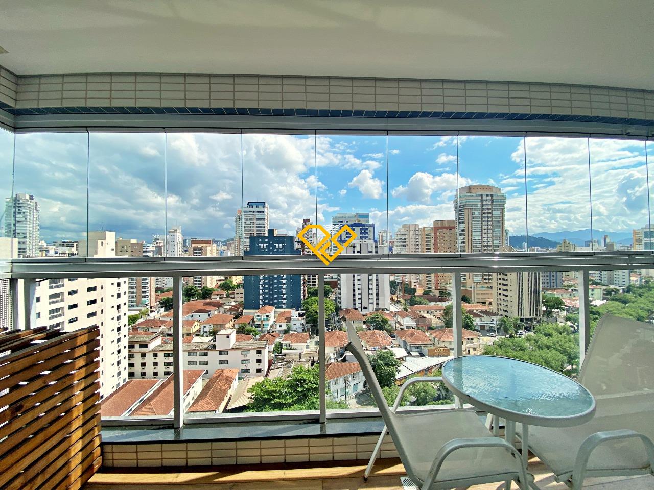 Apartamento à venda no Embaré: Varanda