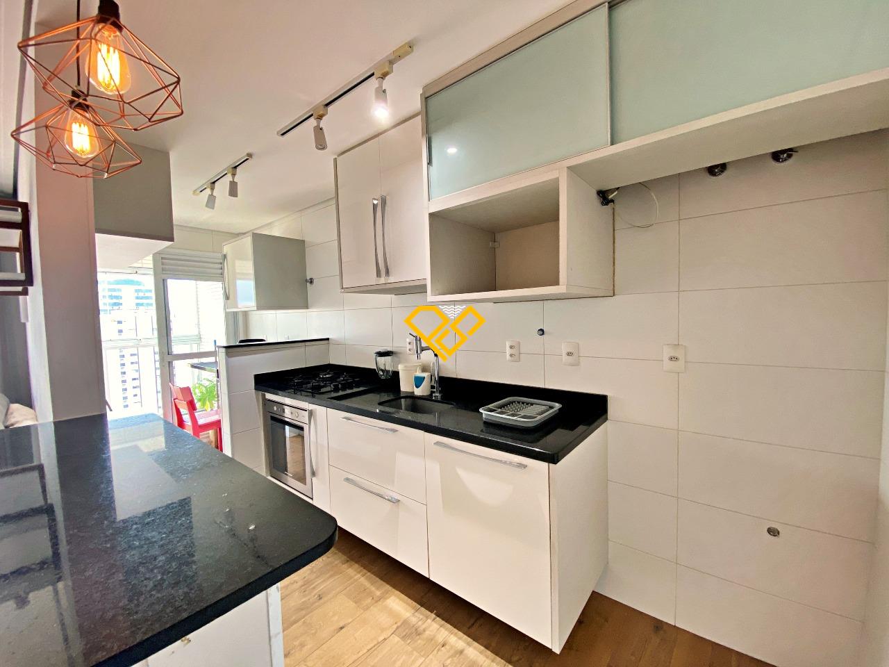 Apartamento à venda no Embaré: Cozinha