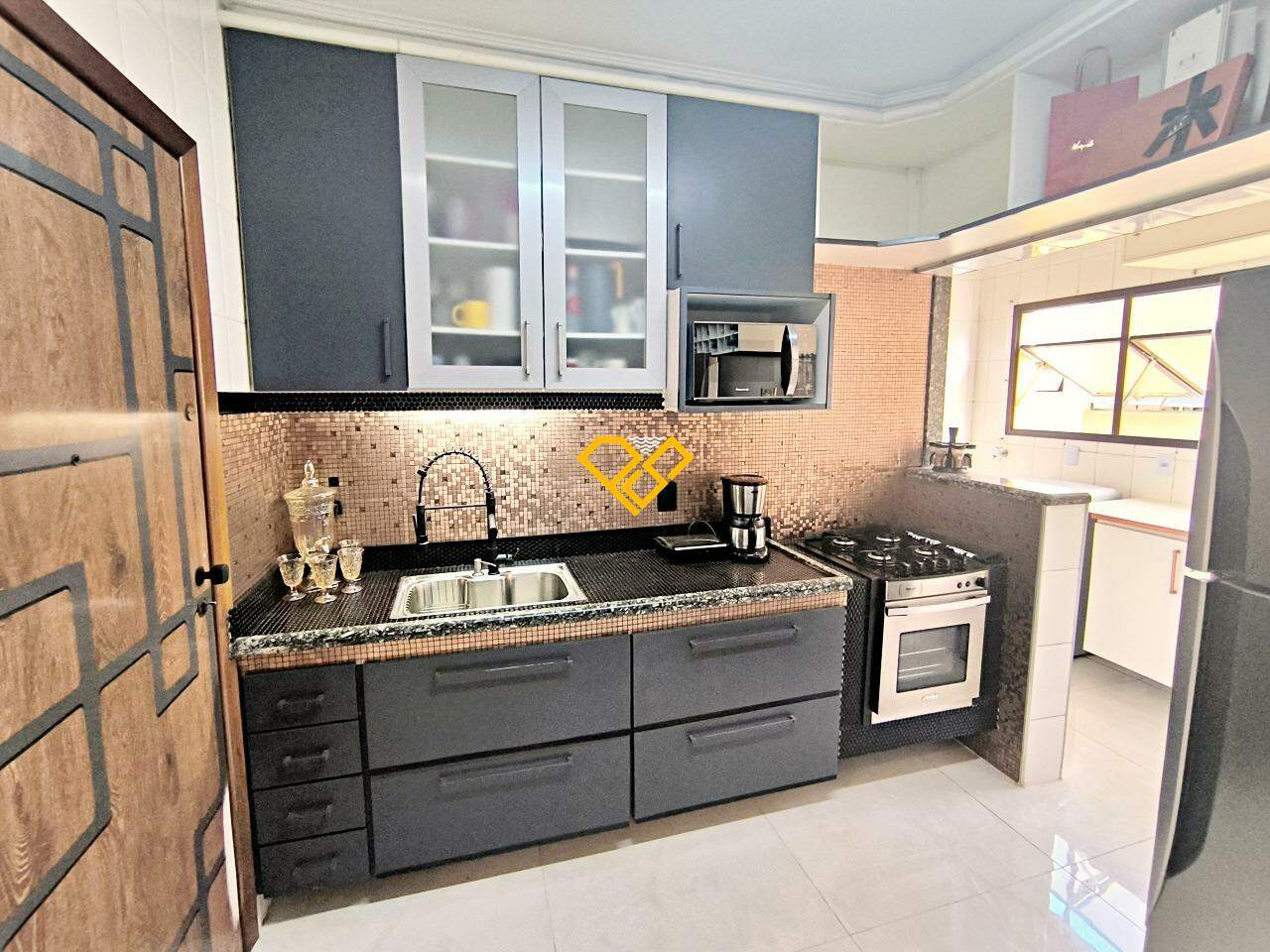 Cobertura à venda no Aparecida: Cozinha