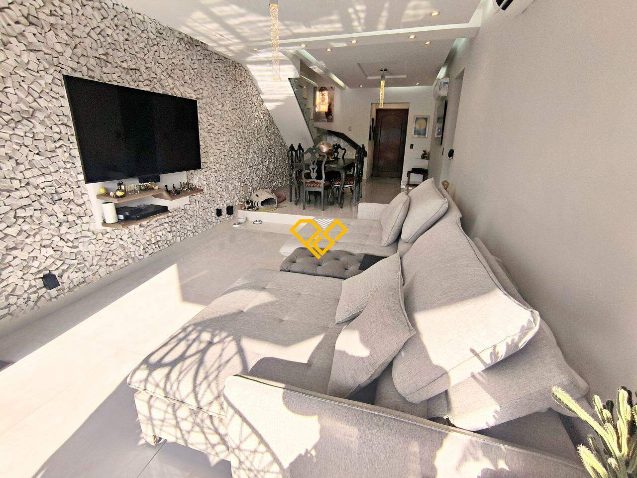 Cobertura à venda no Aparecida: Sala 1° piso