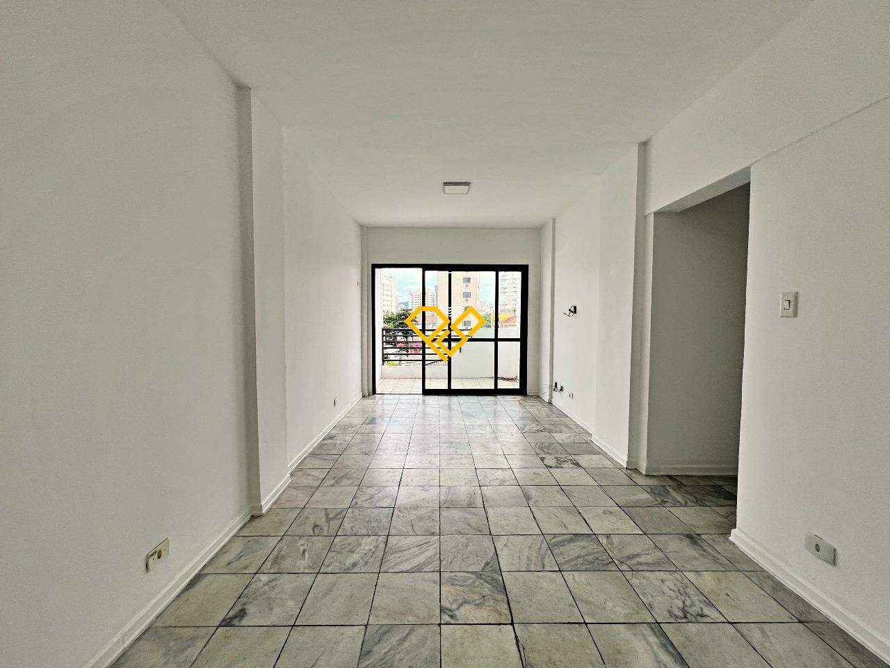 Apartamento à venda no Ponta da Praia: Sala