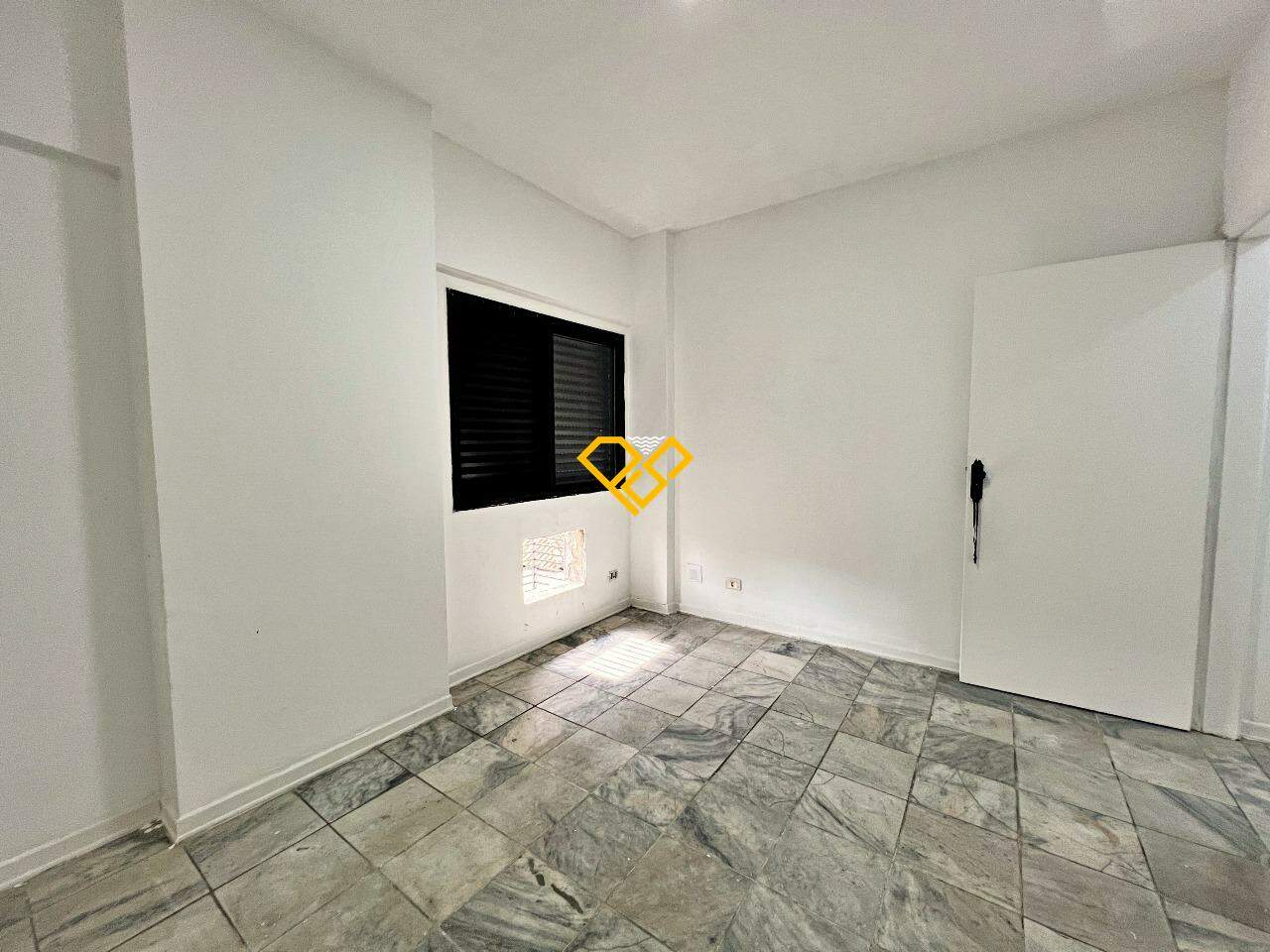Apartamento à venda no Ponta da Praia: Dormitório 1