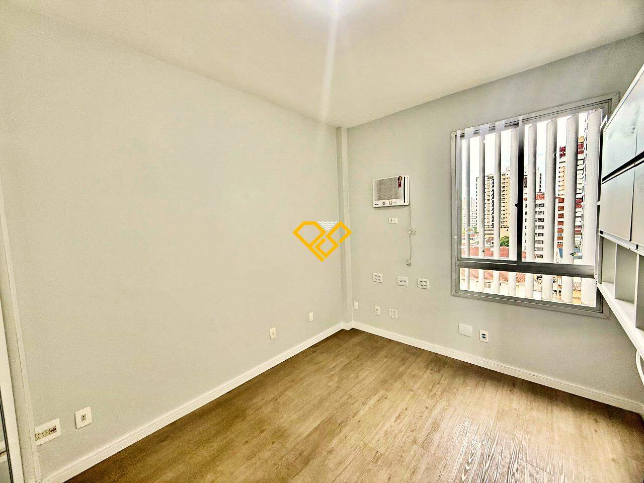 Apartamento à venda no Gonzaga: Dormitório 4
