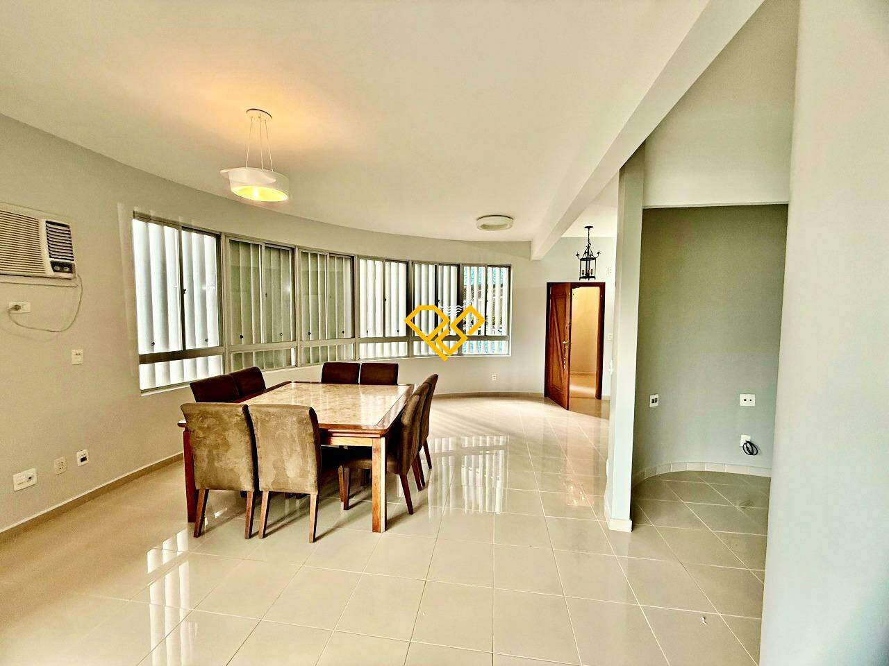 Apartamento à venda no Gonzaga: Sala