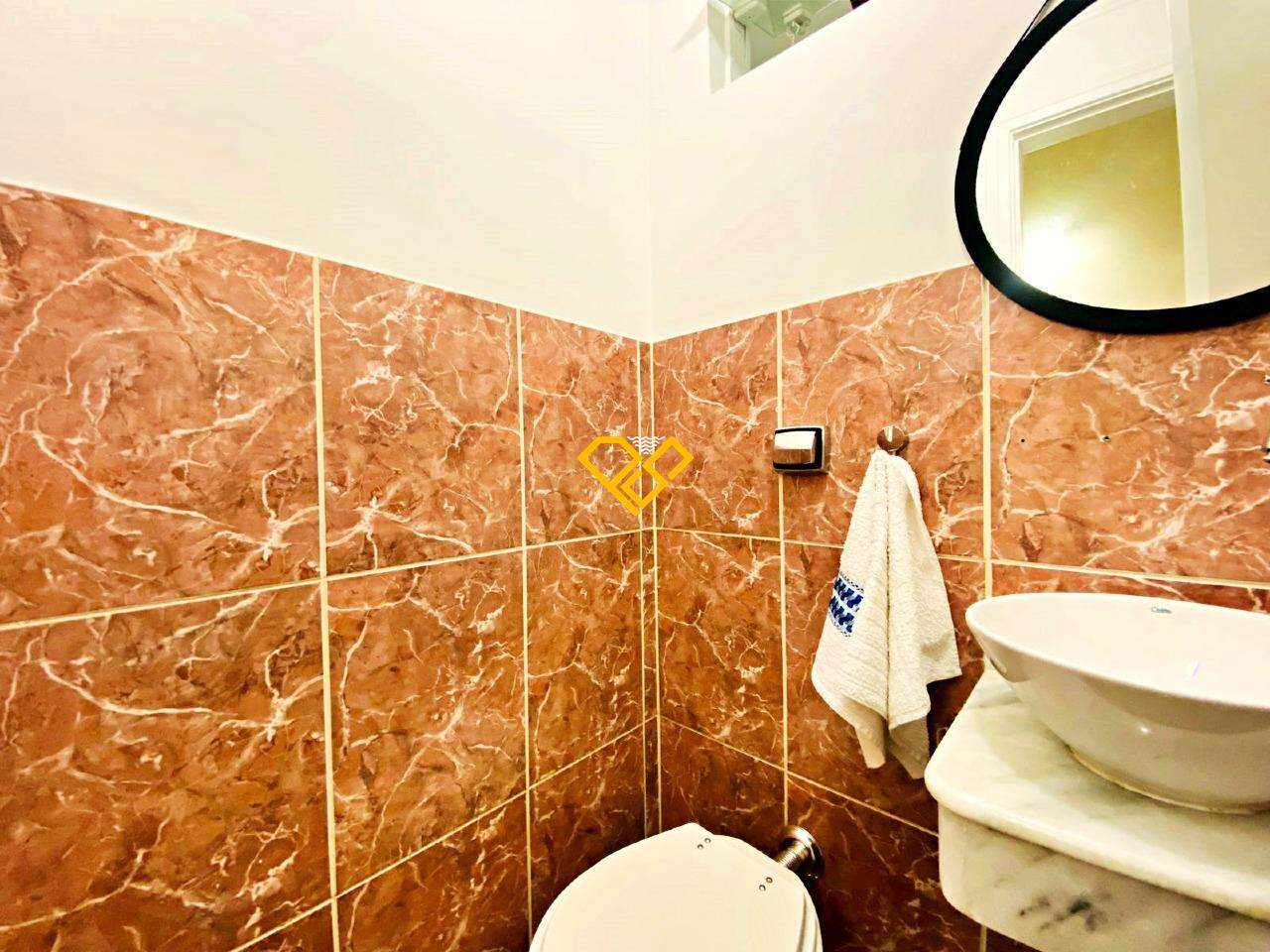 Apartamento à venda no Boqueirão: Lavabo