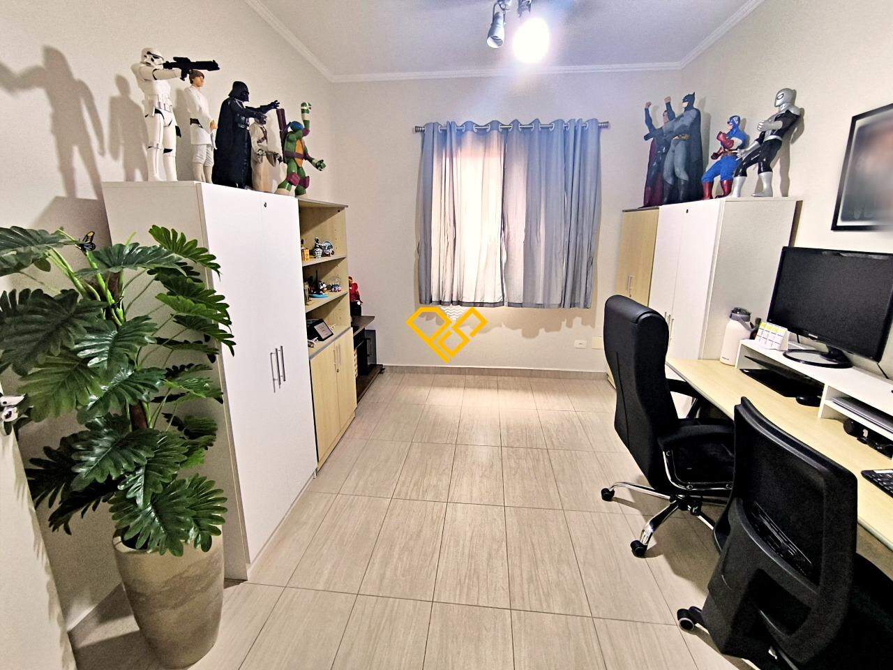 Casa à venda no Campo Grande: Dormitório 3