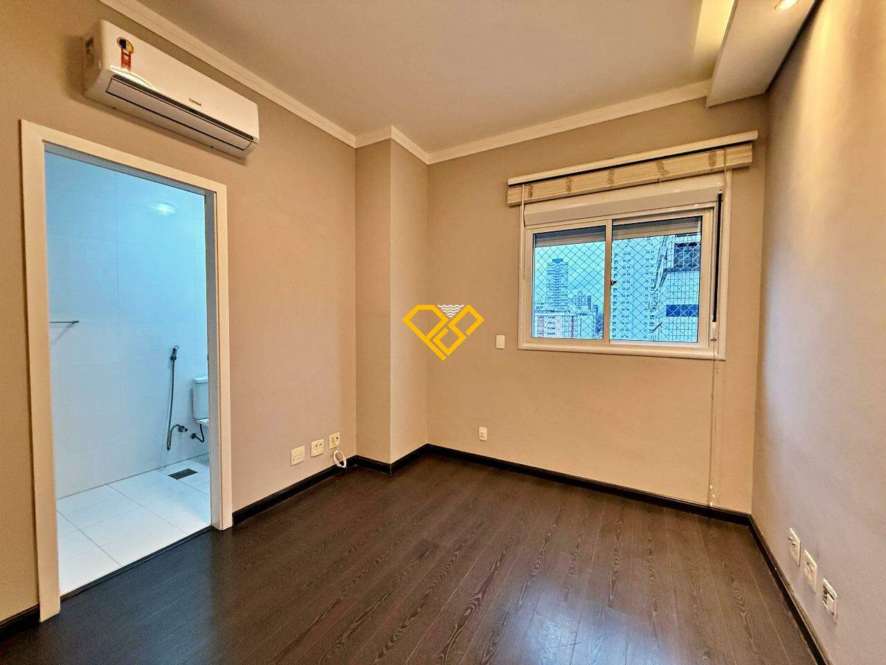 Apartamento à venda no Aparecida: Suíte 1