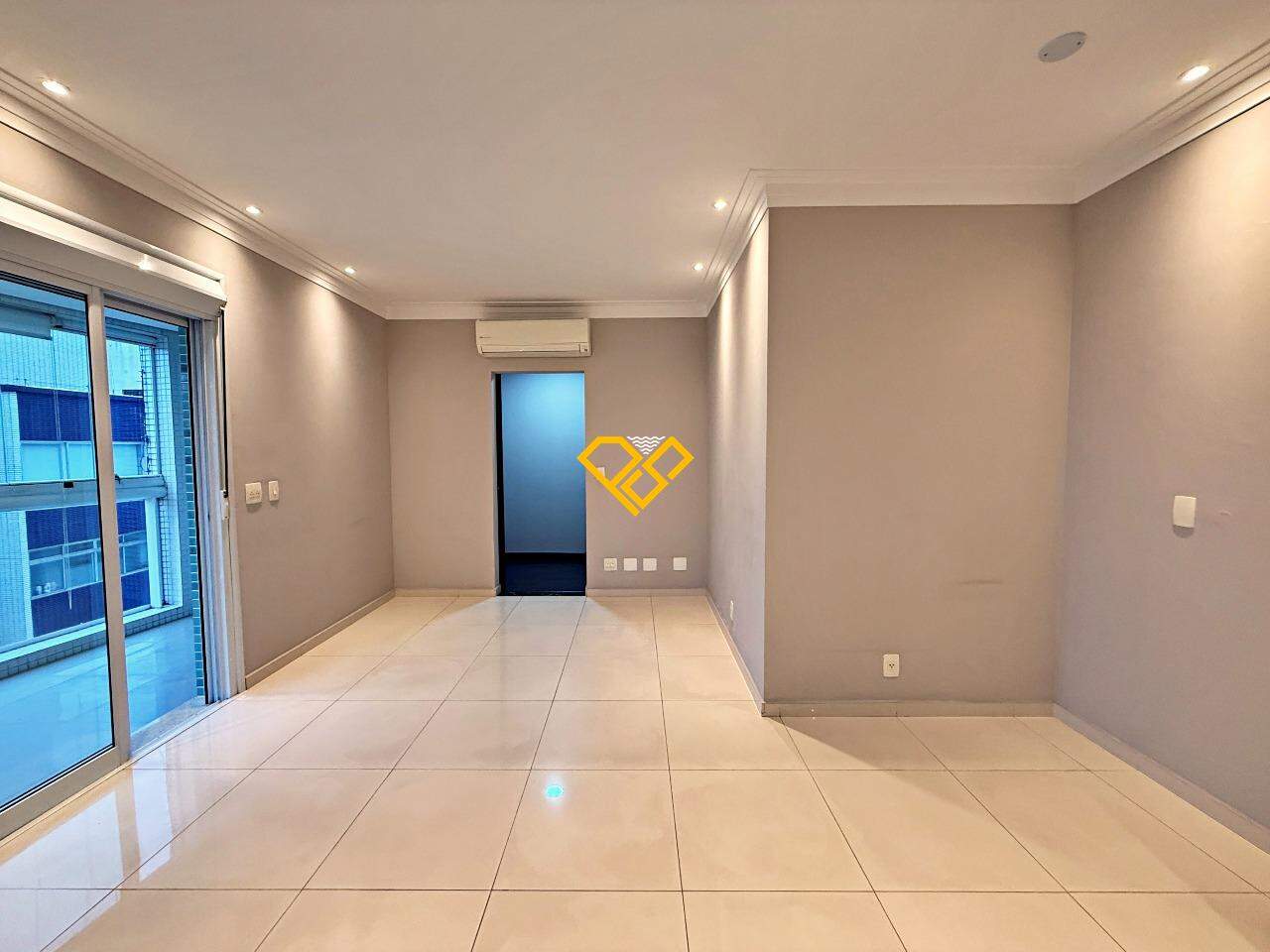 Apartamento à venda no Aparecida: Sala