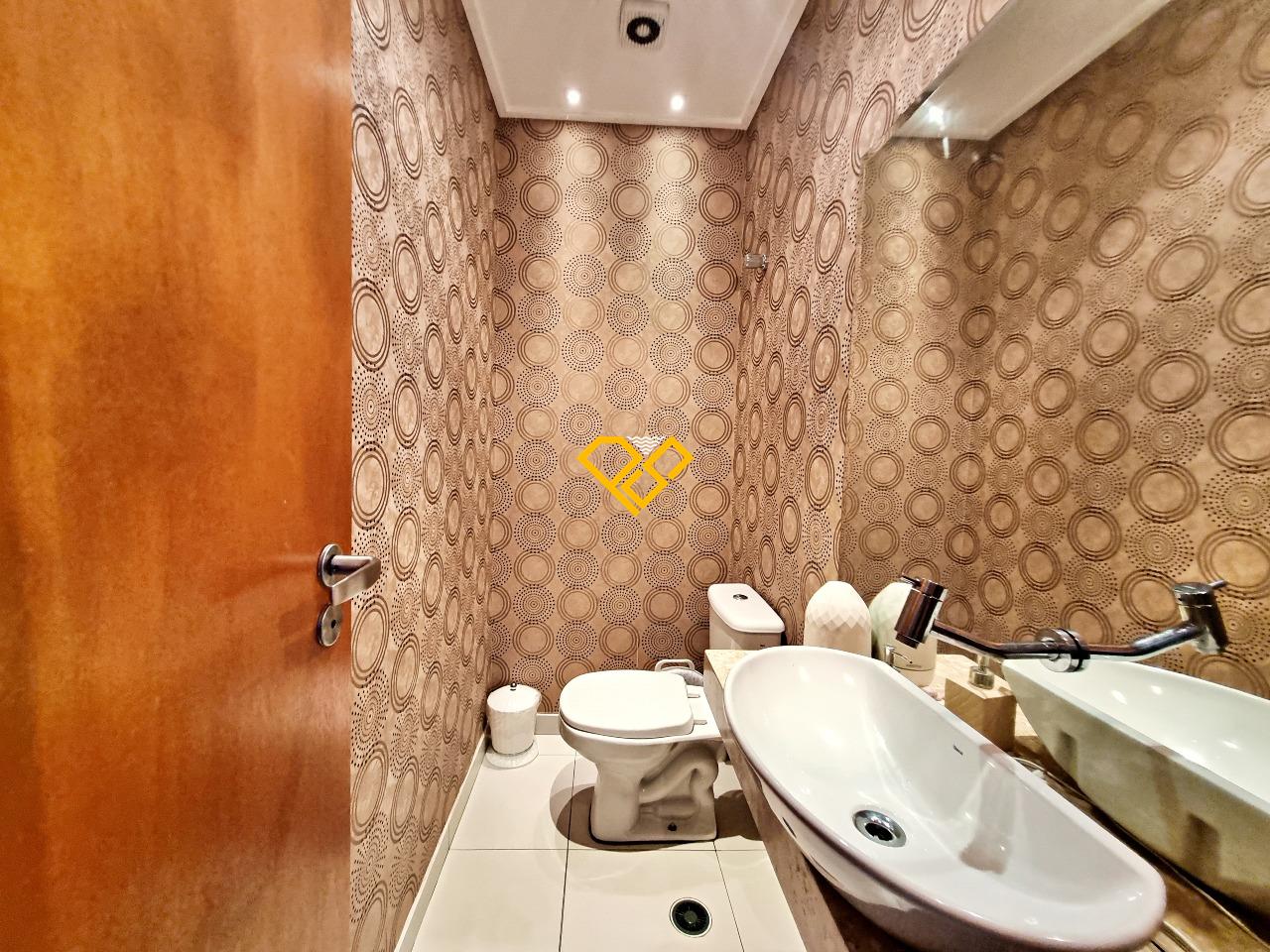Apartamento Duplex para aluguel no Pompéia: Lavabo