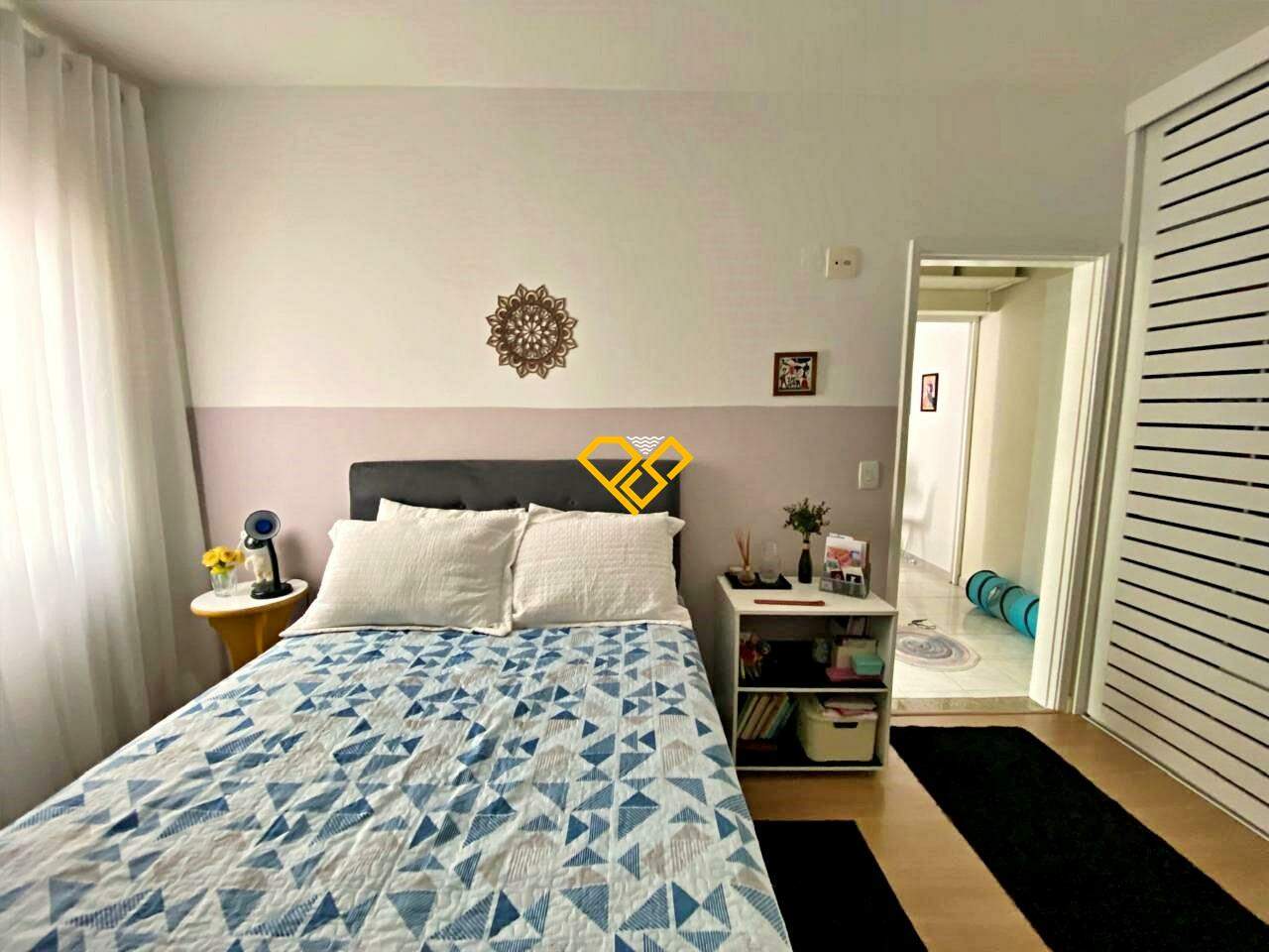Apartamento à venda no Embaré: Dormitório