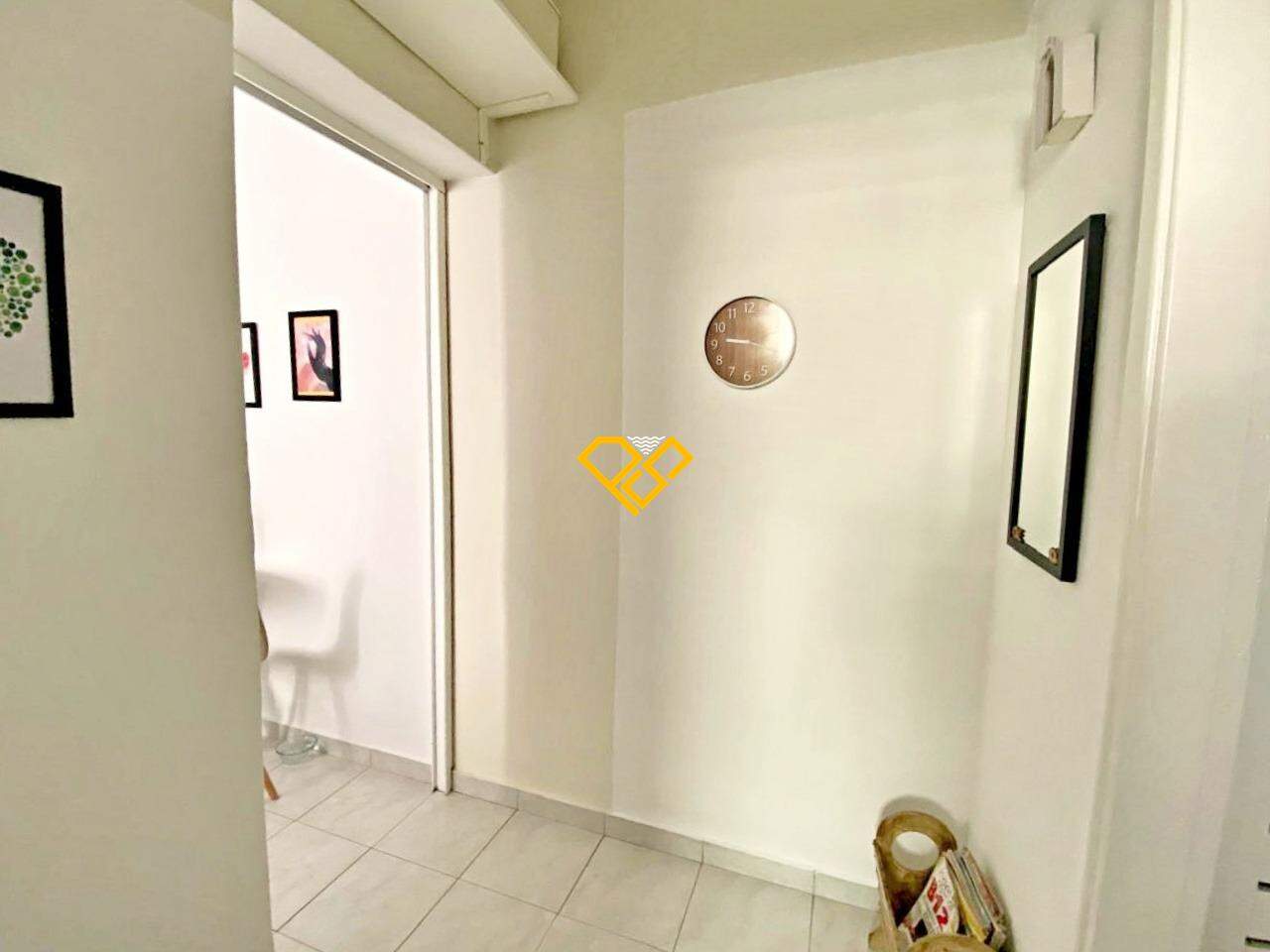 Apartamento à venda no Embaré: Área íntima