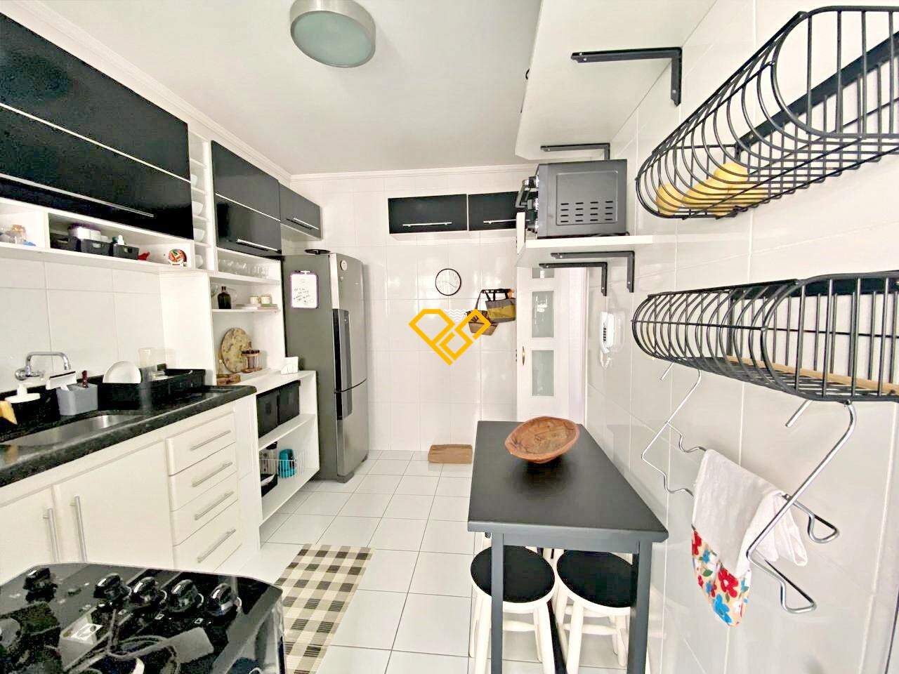 Apartamento à venda no Embaré: Cozinha