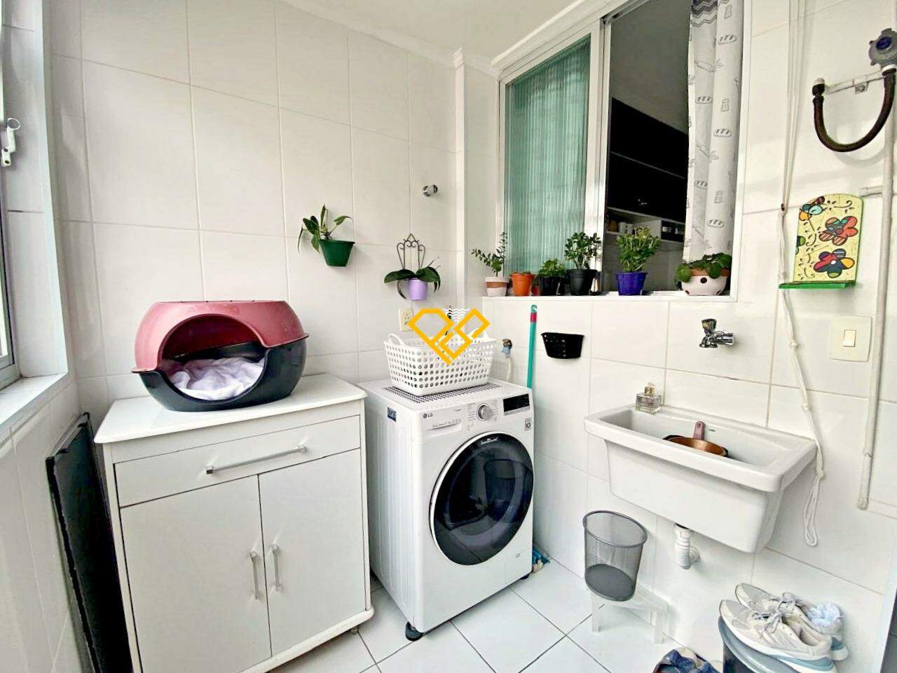 Apartamento à venda no Embaré: Área de serviço