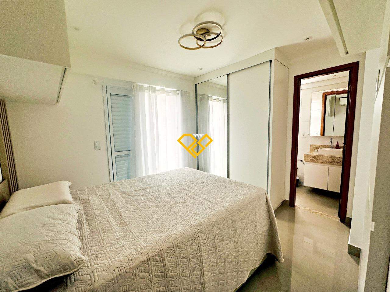 Apartamento para aluguel no Embaré: Dormitório 1 - suíte