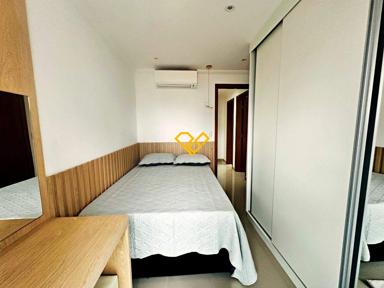 Apartamento para aluguel no Embaré: Dormitório 2