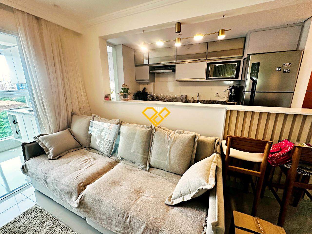 Apartamento para aluguel no Embaré: Sala