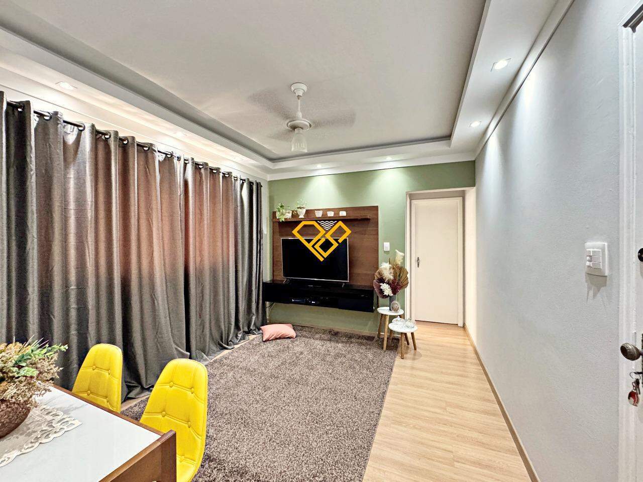 Apartamento à venda no Ponta da Praia: Sala