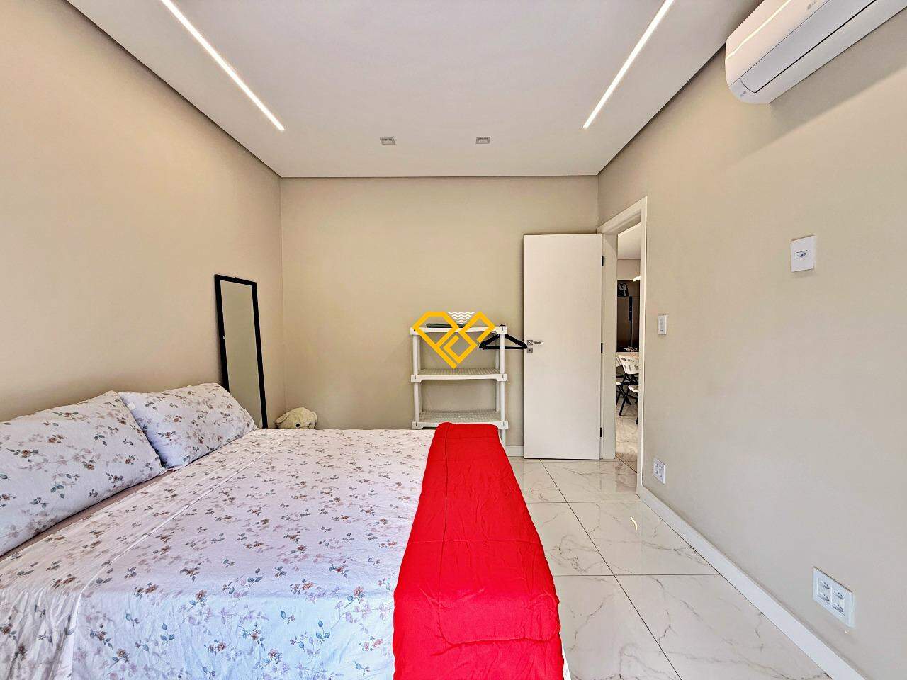 Apartamento à venda no Ponta da Praia: Dormitório 2