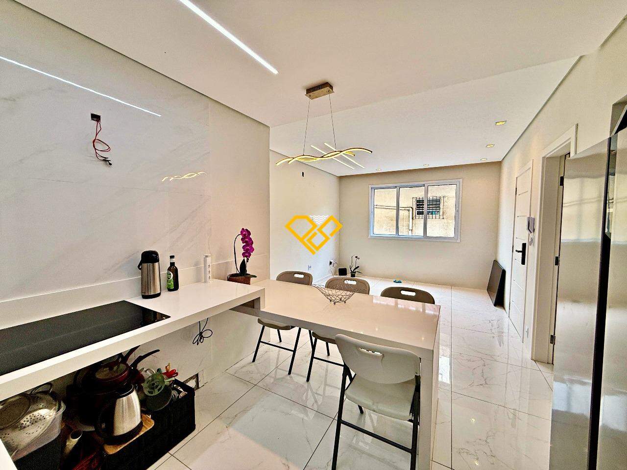 Apartamento à venda no Ponta da Praia: