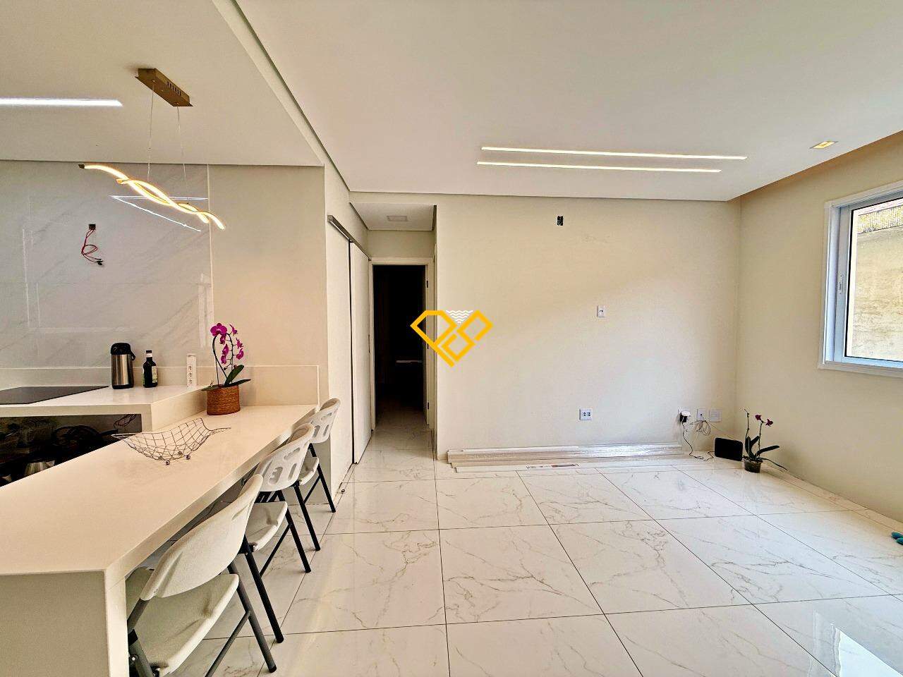 Apartamento à venda no Ponta da Praia: