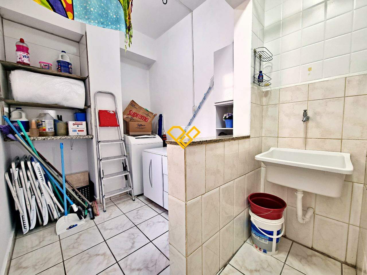 Apartamento à venda no Gonzaga: Área de serviço