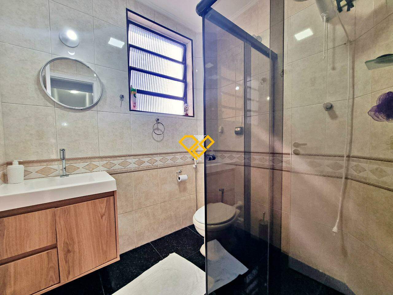 Apartamento à venda no Gonzaga: Wc social