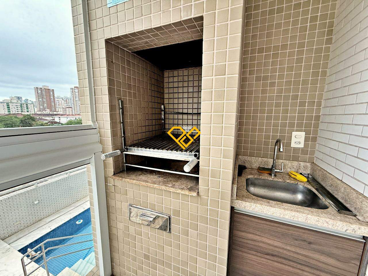 Apartamento à venda no Marapé: Varanda