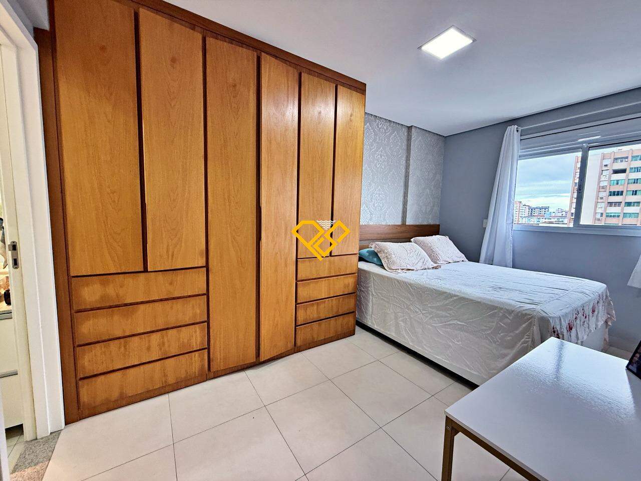 Apartamento à venda no Marapé: Dormitório 1 - suíte