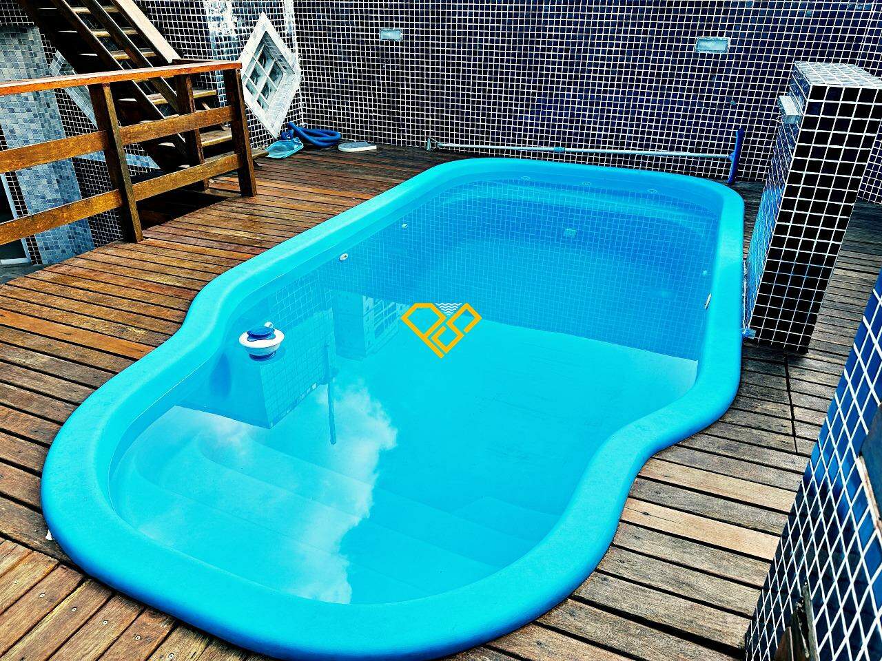 Sobreposta Alta à venda no Marapé: Piscina