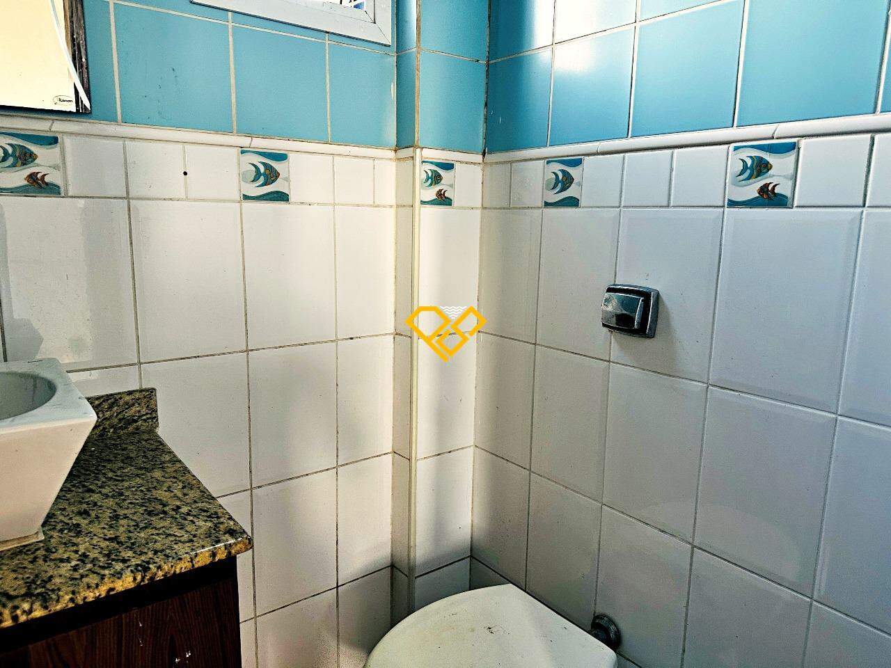 Sobreposta Alta à venda no Marapé: Lavabo