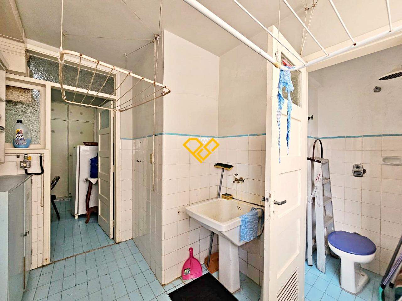 Apartamento para aluguel no Gonzaga: Área de serviço