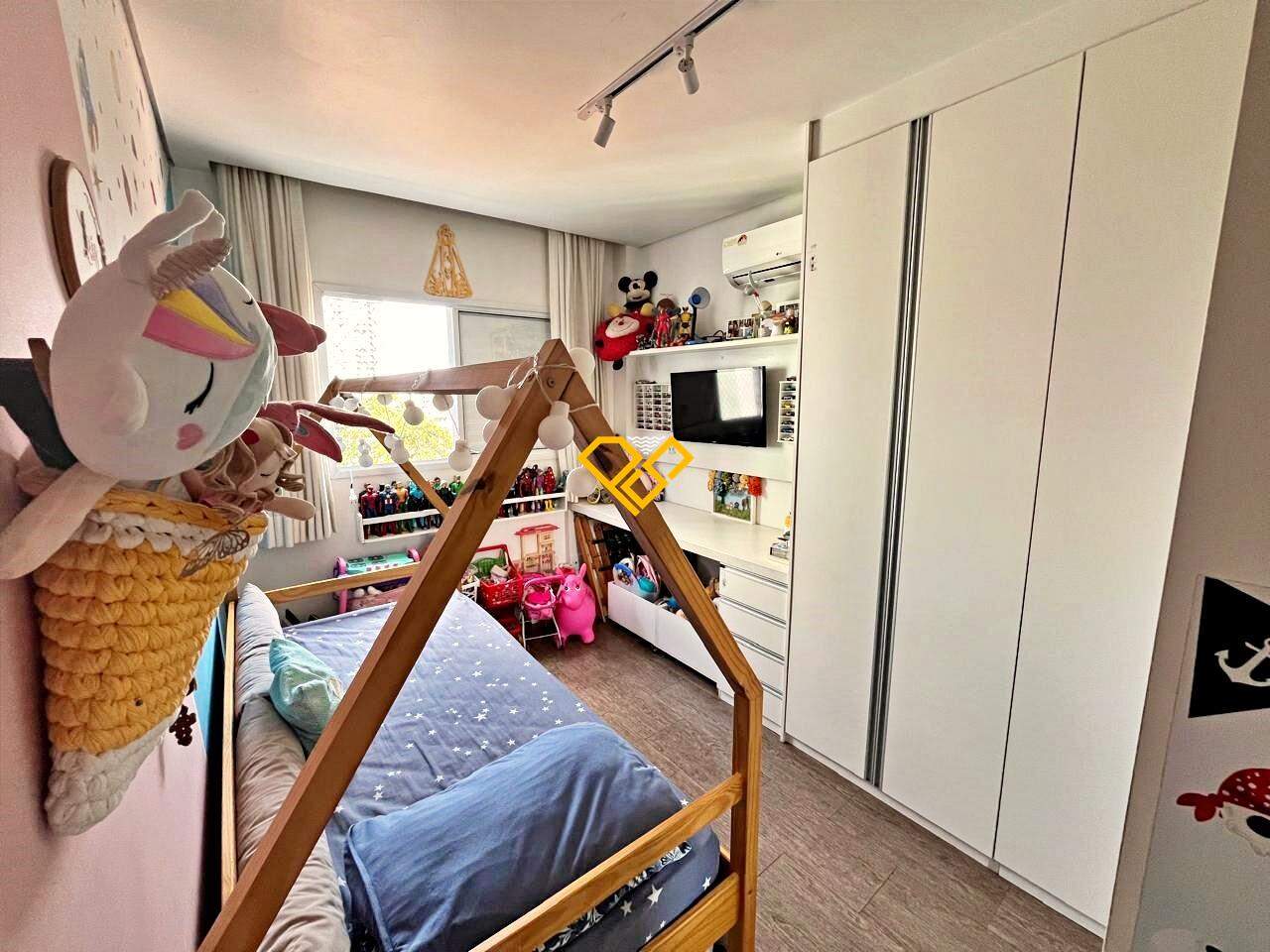 Apartamento à venda no Ponta da Praia: Dormitório 2