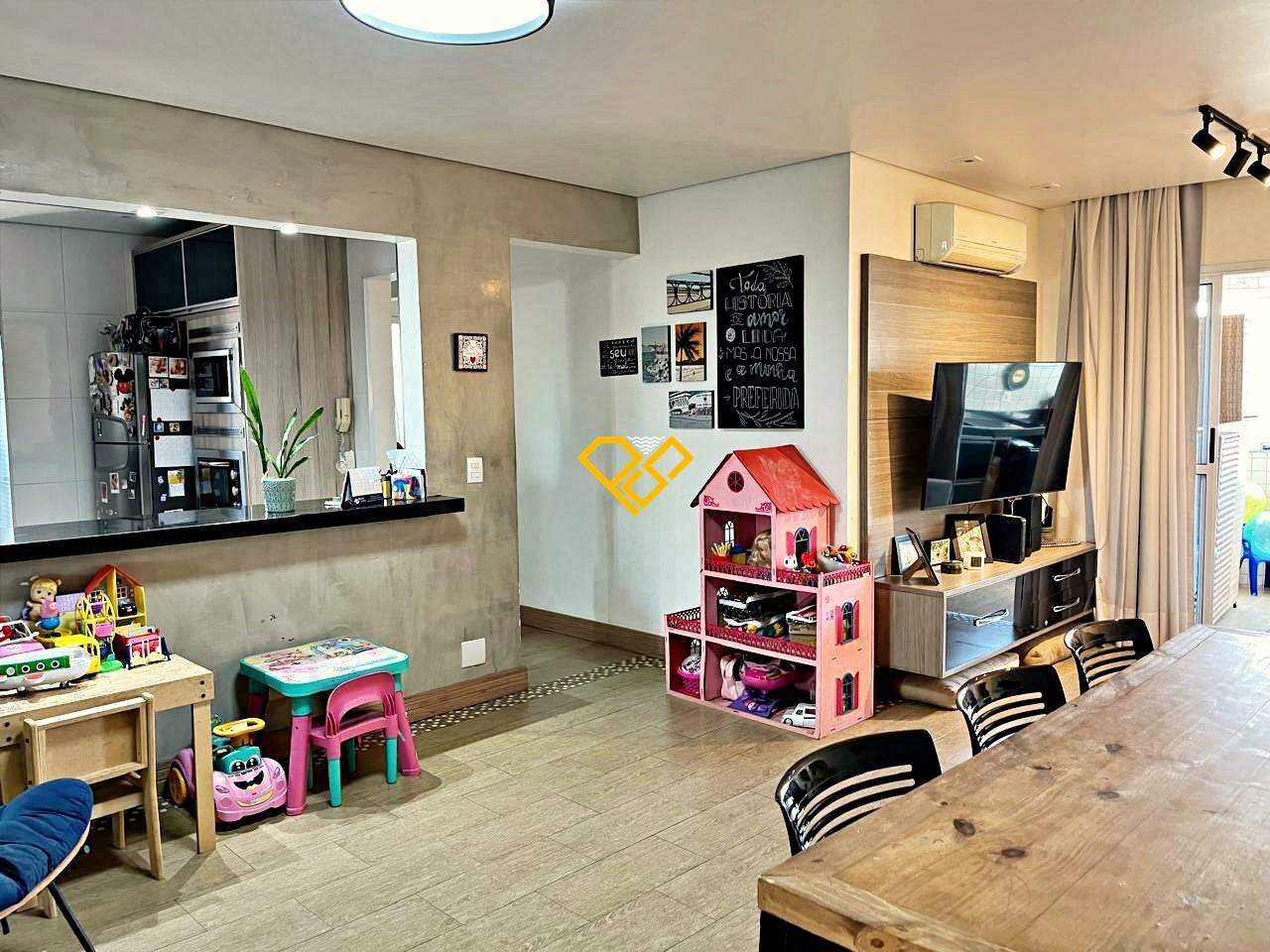 Apartamento à venda no Ponta da Praia: Sala