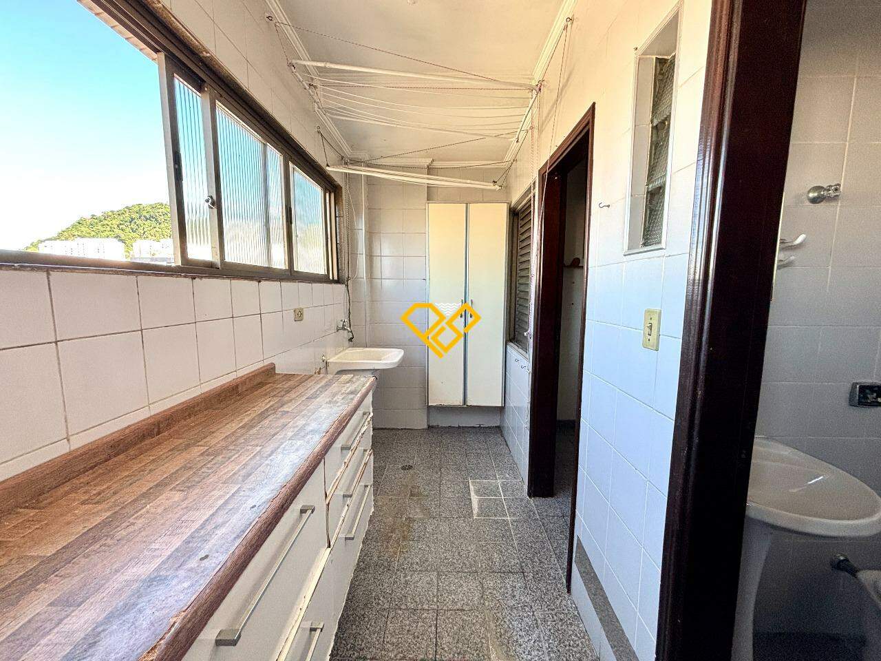 Apartamento à venda no Marapé: Área de serviço