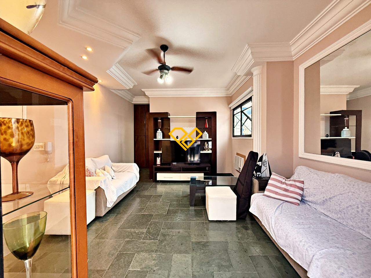 Cobertura à venda no Pompéia: Sala 2° piso