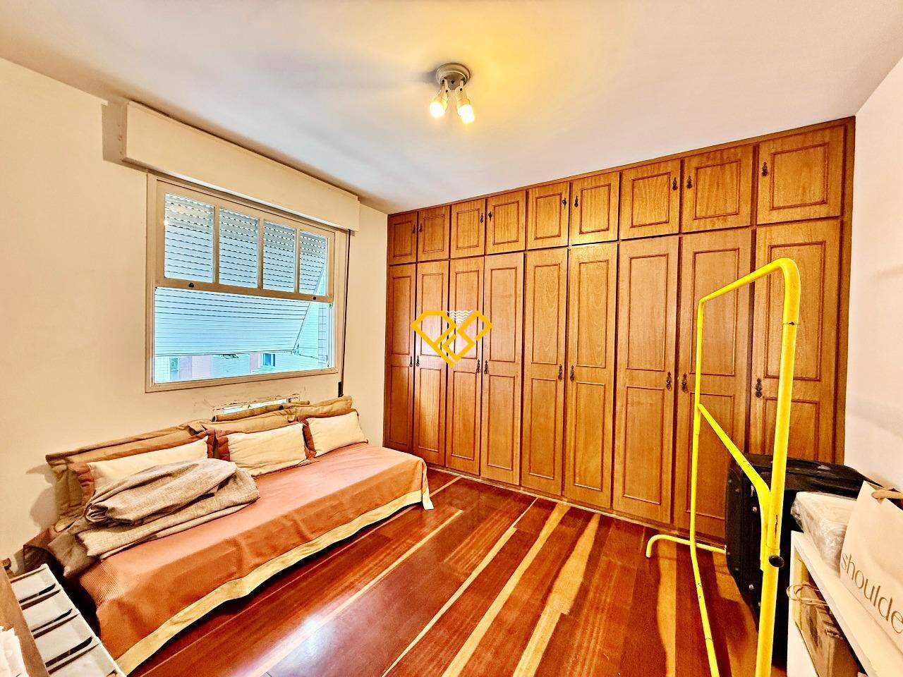 Apartamento à venda no Ponta da Praia: Dormitório 3