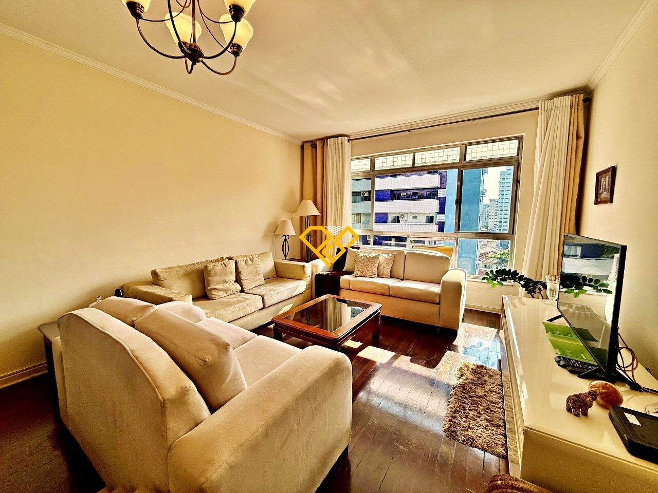 Apartamento à venda no Ponta da Praia: Sala