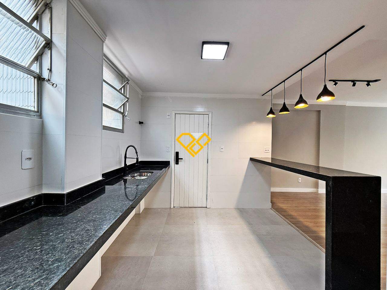 Apartamento à venda no Aparecida: cozinha