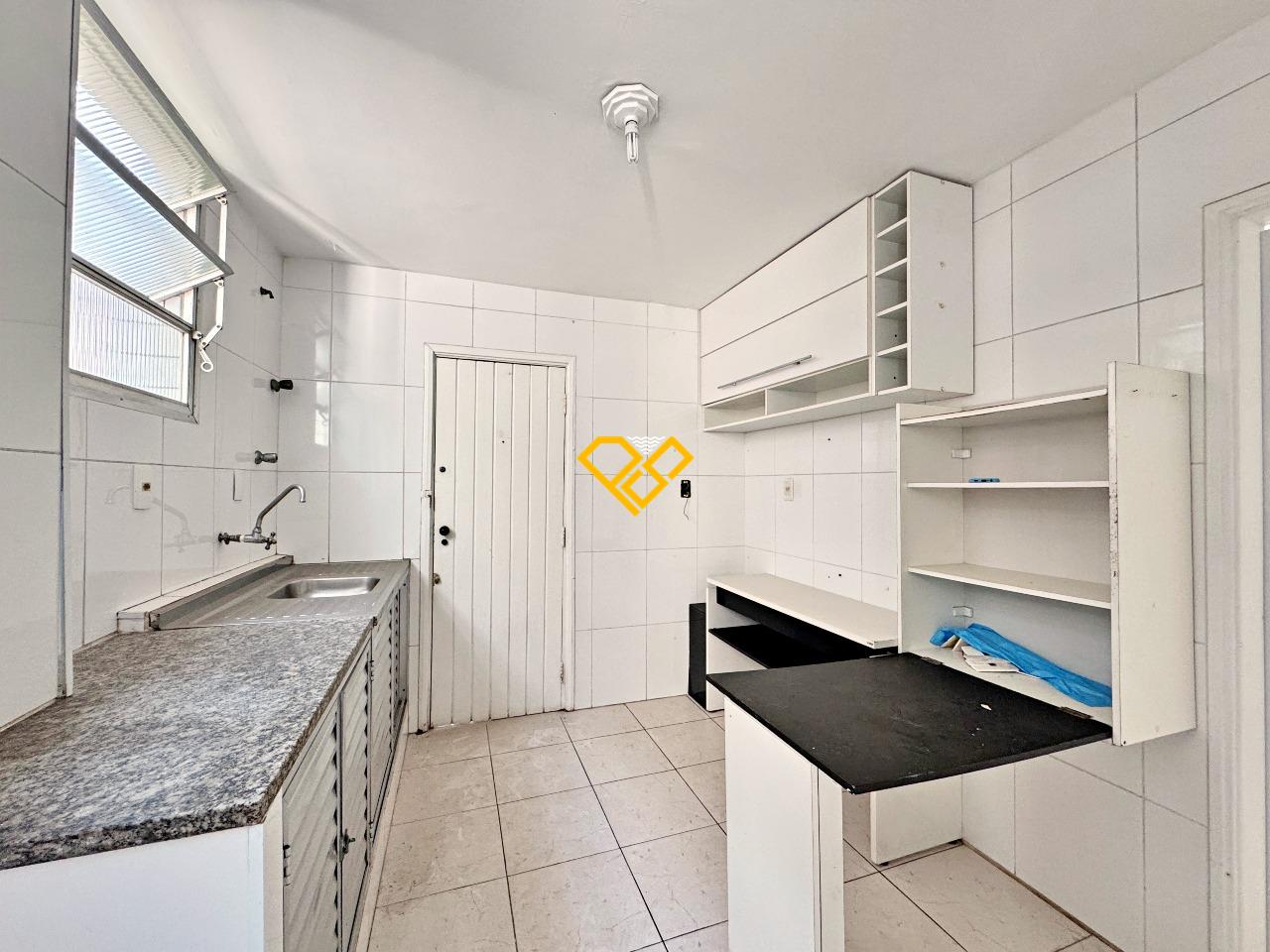 Apartamento à venda no Aparecida: Cozinha