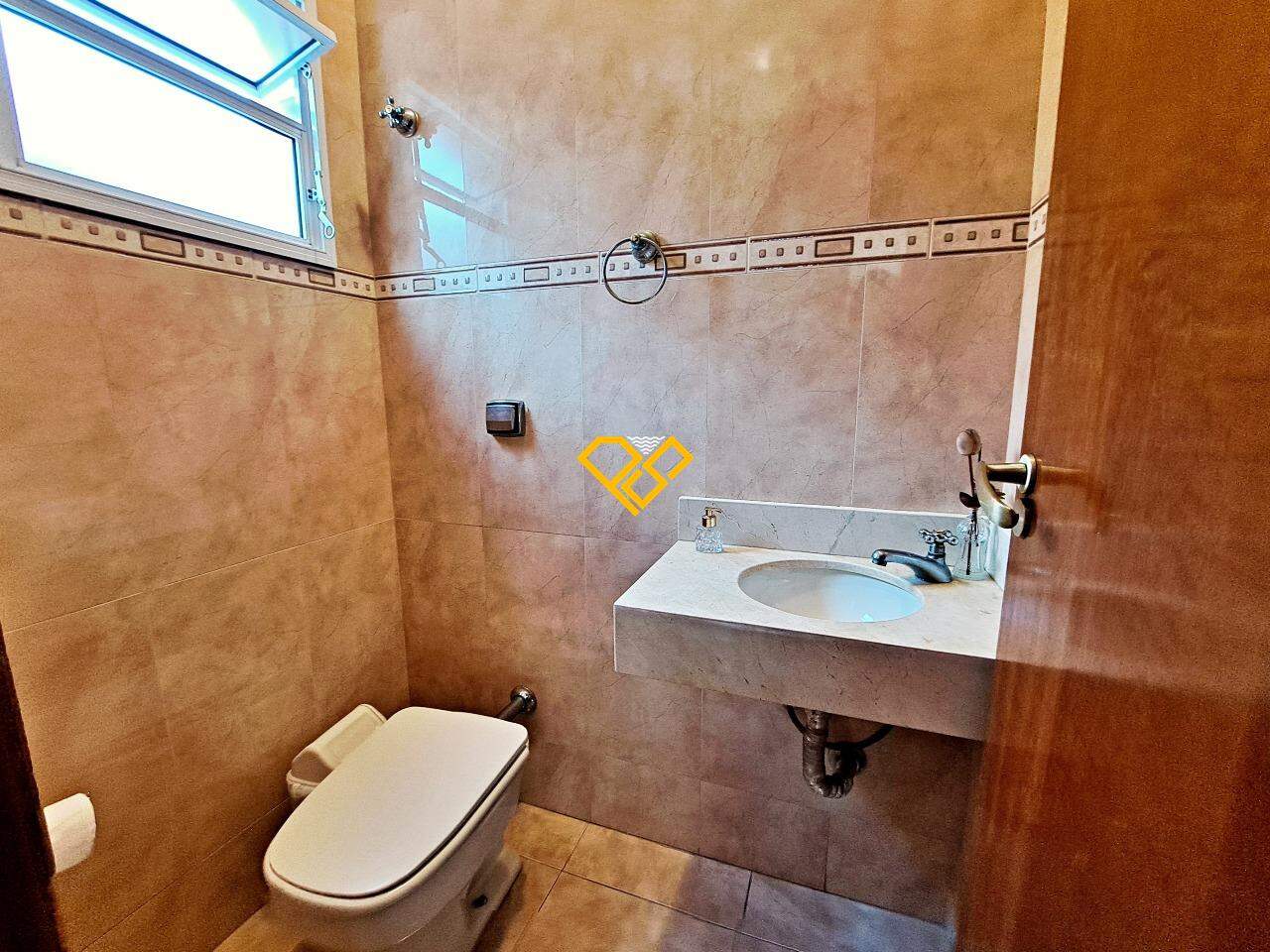 Casa à venda no Marapé: Lavabo