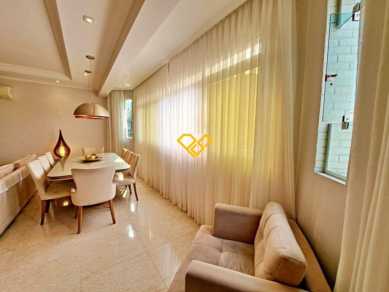 Casa à venda no Marapé: Sala