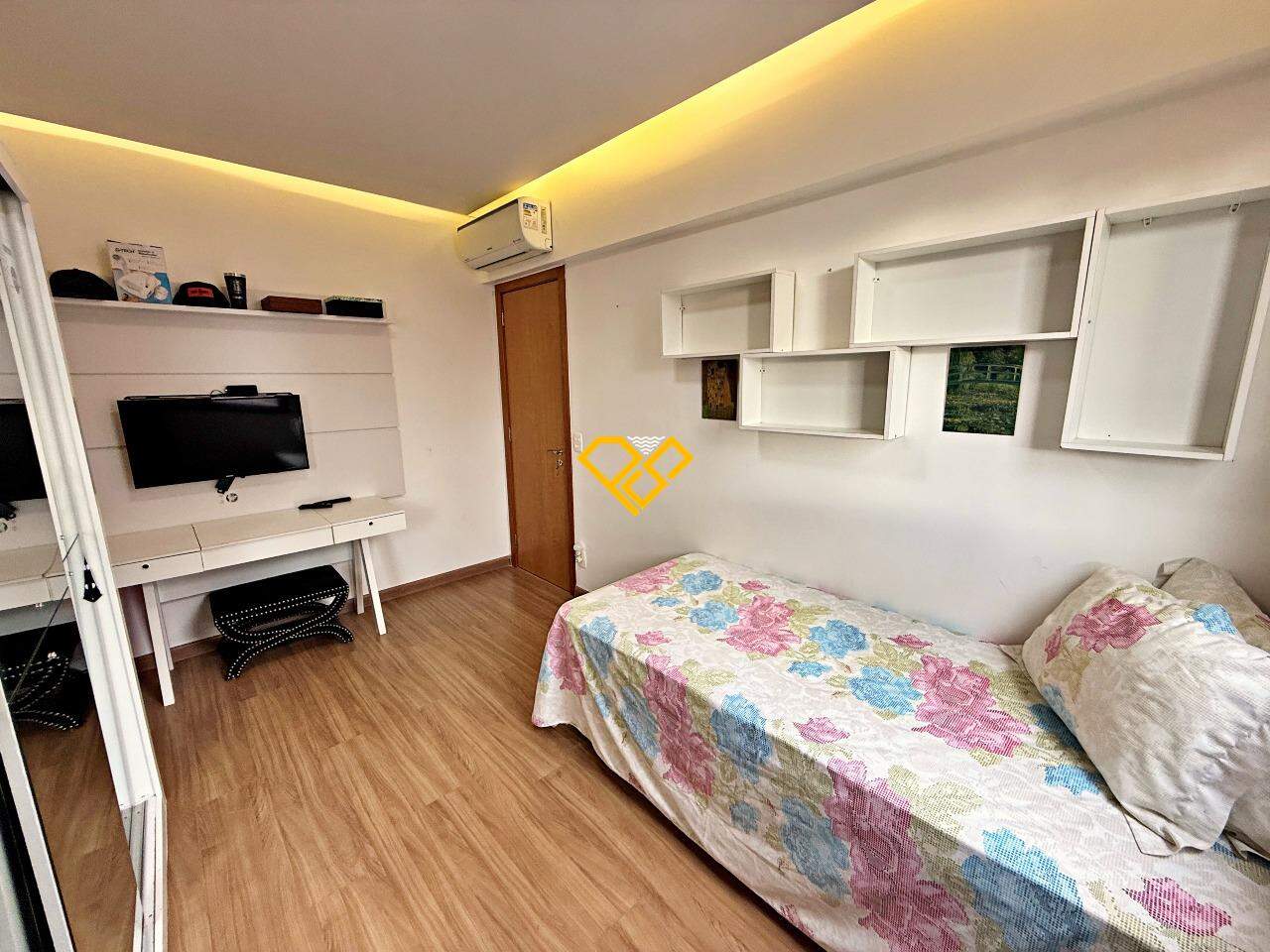 Apartamento à venda no Ponta da Praia: Dormitório 3