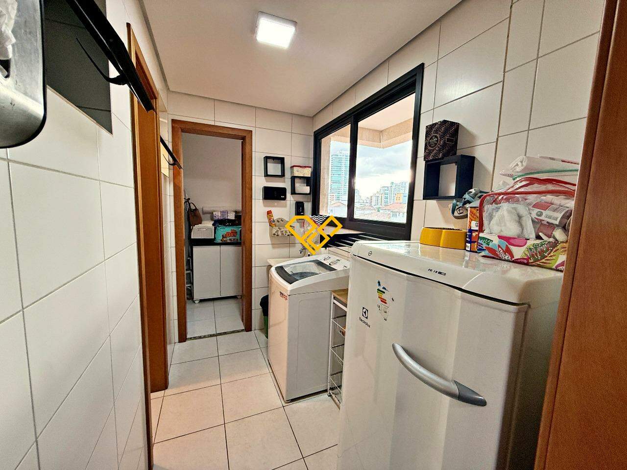 Apartamento à venda no Ponta da Praia: Área de serviço