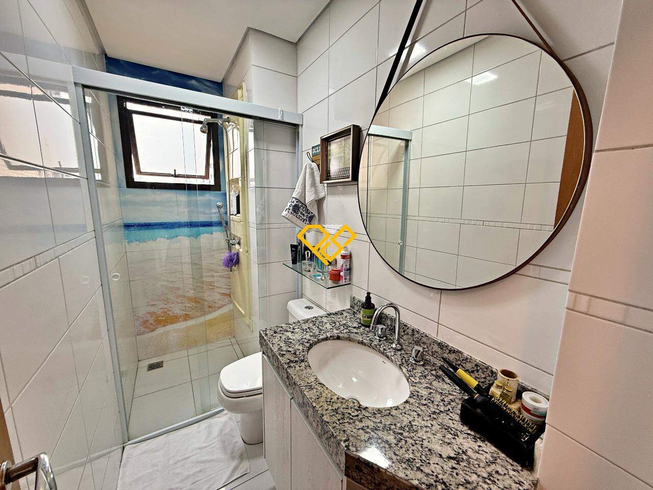 Apartamento à venda no Ponta da Praia: Wc social