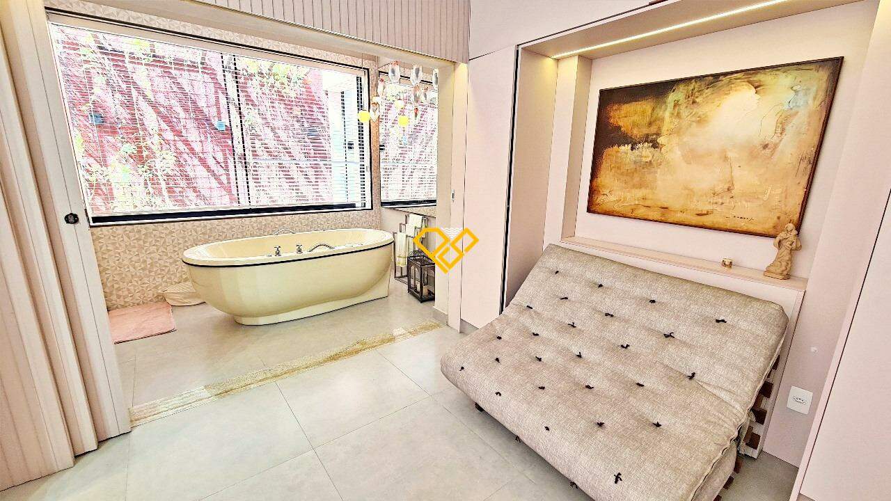 Casa à venda no Pompéia: