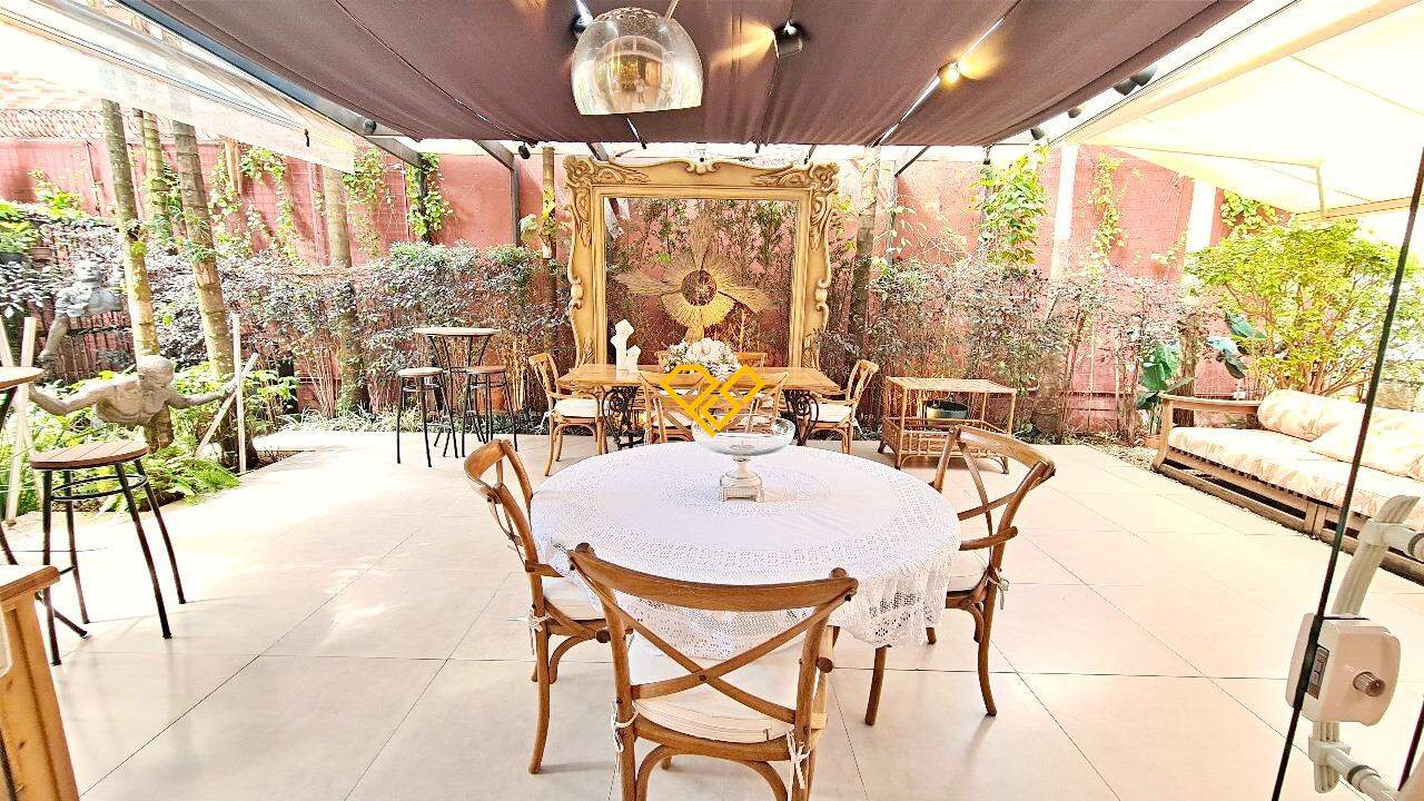 Casa à venda no Pompéia: